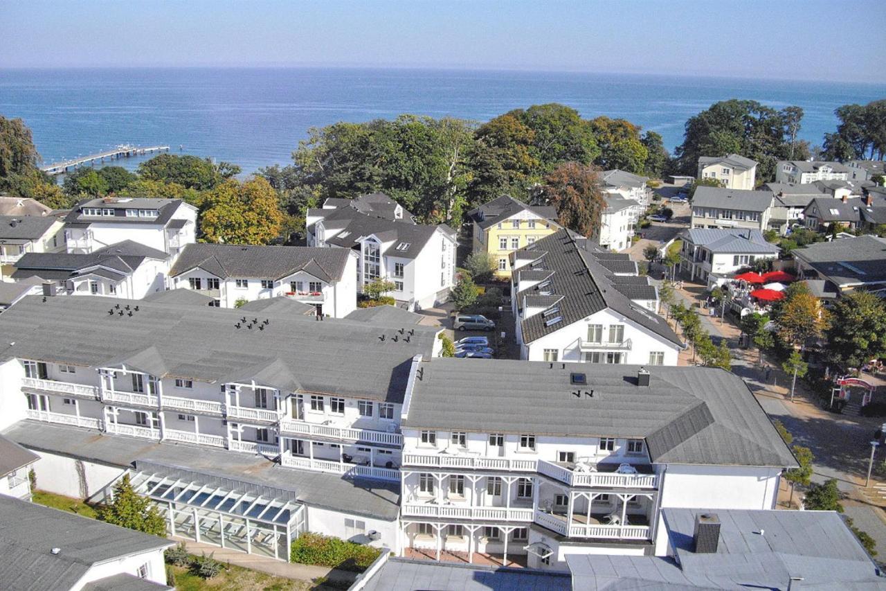Strandnahe 2-Raum-Ferienwohnung Im Zentrum - Residenz Strandeck Fewo 02 Goehren  Exterior photo